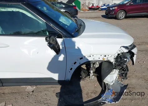 2022 Chevrolet Trailblazer Awd Rs z USA, uszkodzony, nr VIN KL79MUSLXNB032036